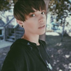 Meet your Posher, Melanie